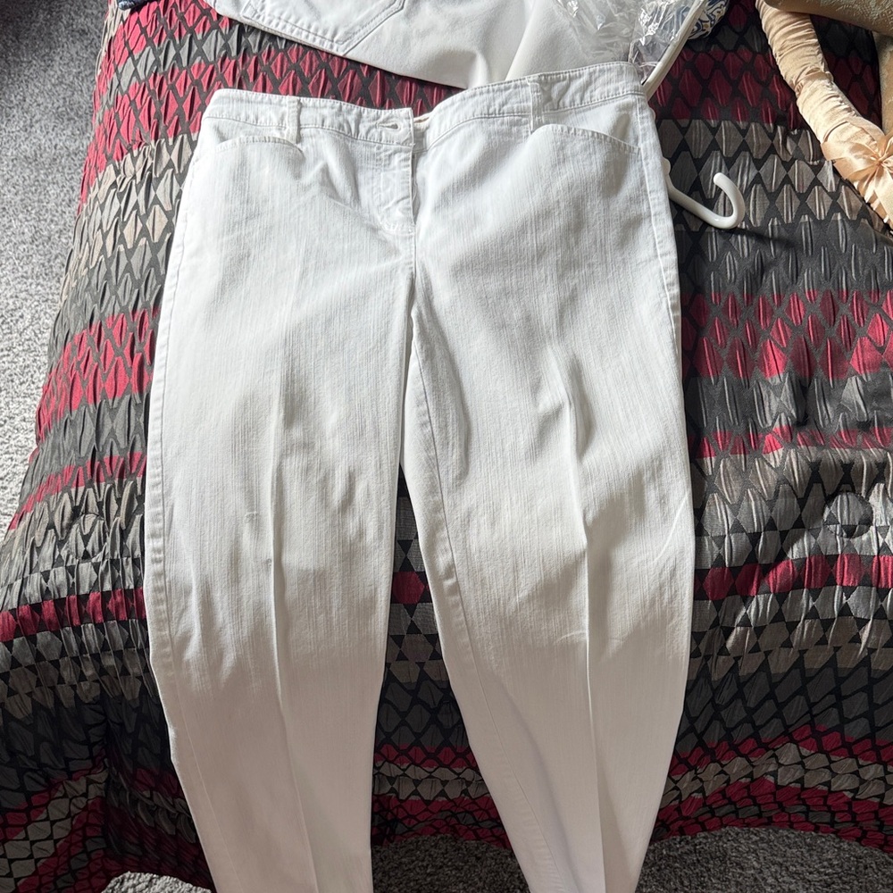 Peck & Peck White Pants